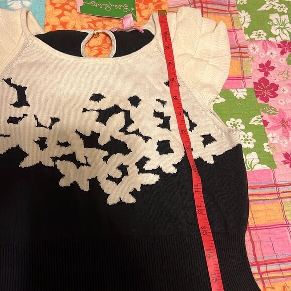 Lilly Pulitzer Sweater Dress Gorgeous! NWT Small - Picture 11 of 11